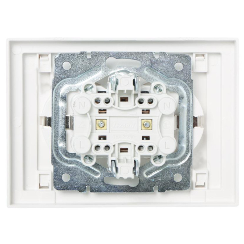 Двойная розетка Lezard Rain (703-0225-127B) с боковой вставкой хром с з/к ПБТ (белая)