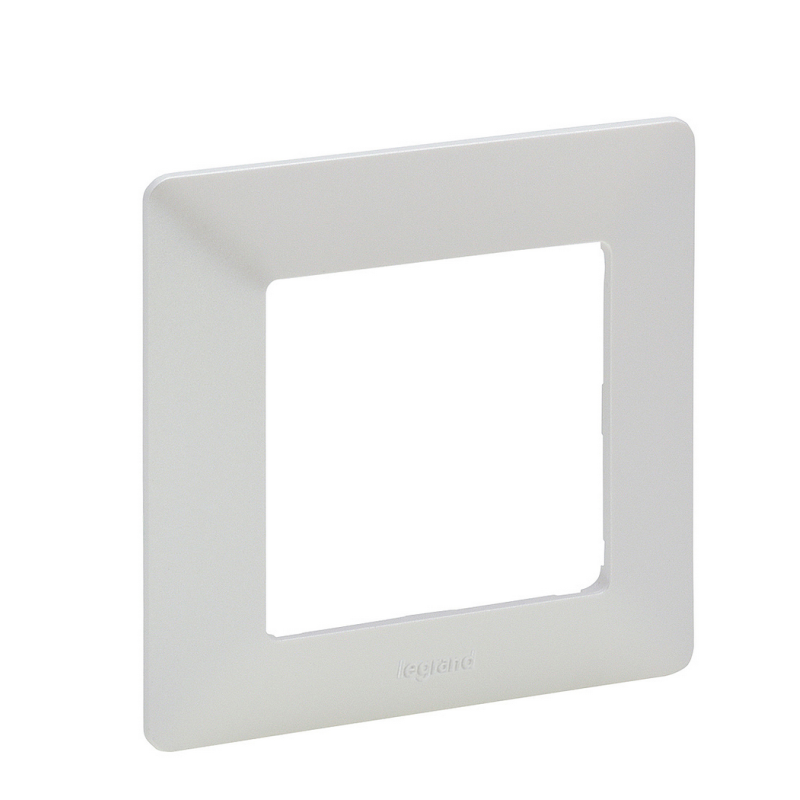 Комплект комп'ютерна розетка RJ45 + рамка Valena Life (754141+755410+753070) белый/жемчуг