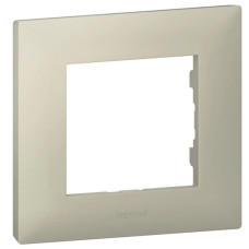 Рамка 1-постовая Legrand Niloe Step песчаный (864671)