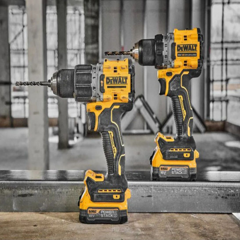 Ударная дрель-шуруповерт бесщеточная DeWALT DCD805E2T XR Li-Ion 18В 1,7Ач 90Нм патрон 13мм