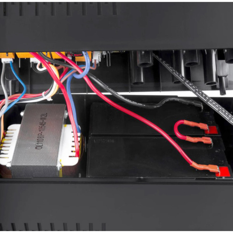 ИБП LogicPower LP10358 LPM-U1100VA-P(770Вт)