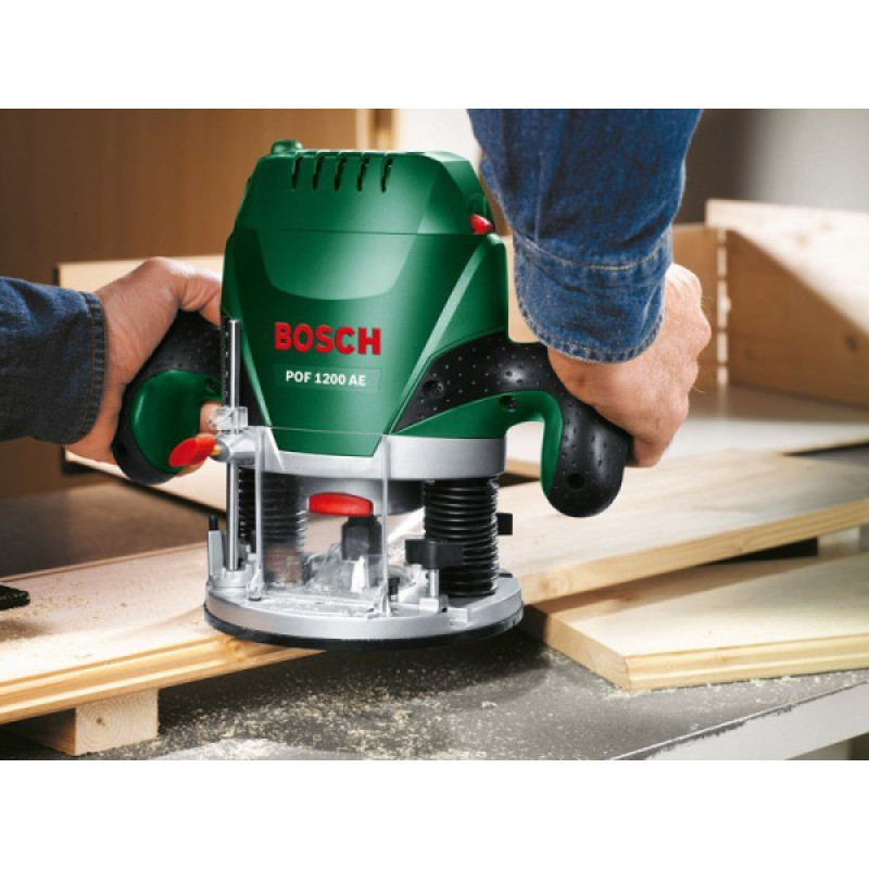 Фрезер Bosch POF 1200 AE