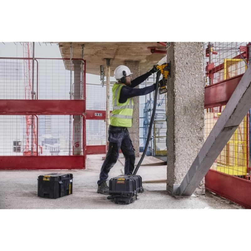 Аккумуляторный штроборез DeWALT DCG200NT 54В