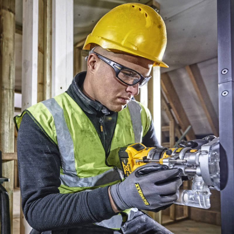 Бесщеточный аккумуляторный фрезер DeWALT DCW604NT 18В