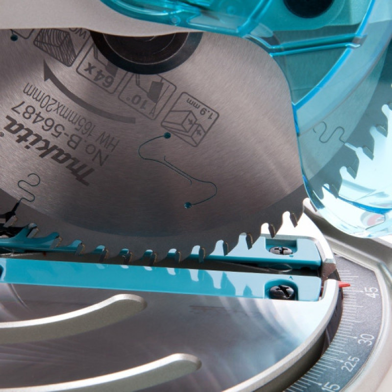 Аккумуляторная торцовочная пила Makita DLS600Z 18В