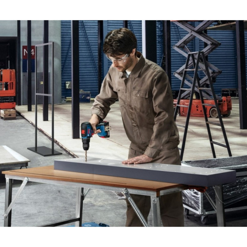 Шуруповерт-дриль Bosch Professional GSR 18V-50 (06019H5000)