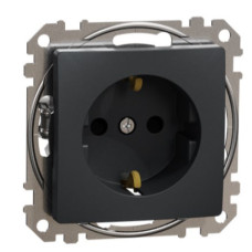 Розетка Schneider Electric Sedna Design & Elements с заземлением и шторками черная SDD114022