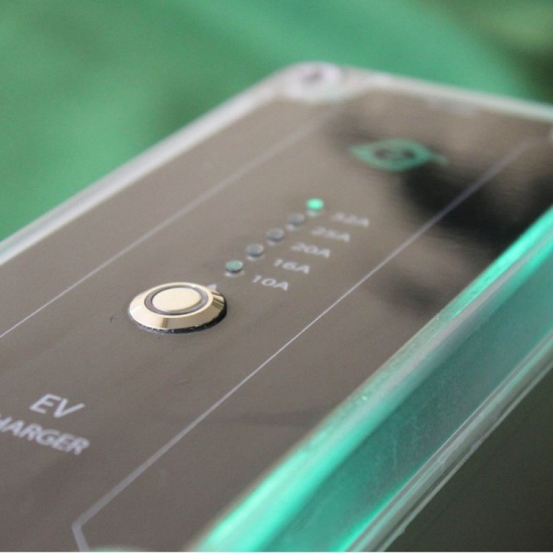 Зарядная станция для электромобилей Transgreen 3,5кВт 16А 1-фаза Type 2 Mobile (MC2-16)