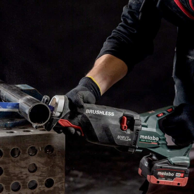 Аккумуляторная сабельная пила Metabo SSEP 18 LTX BL MVT (602258850)