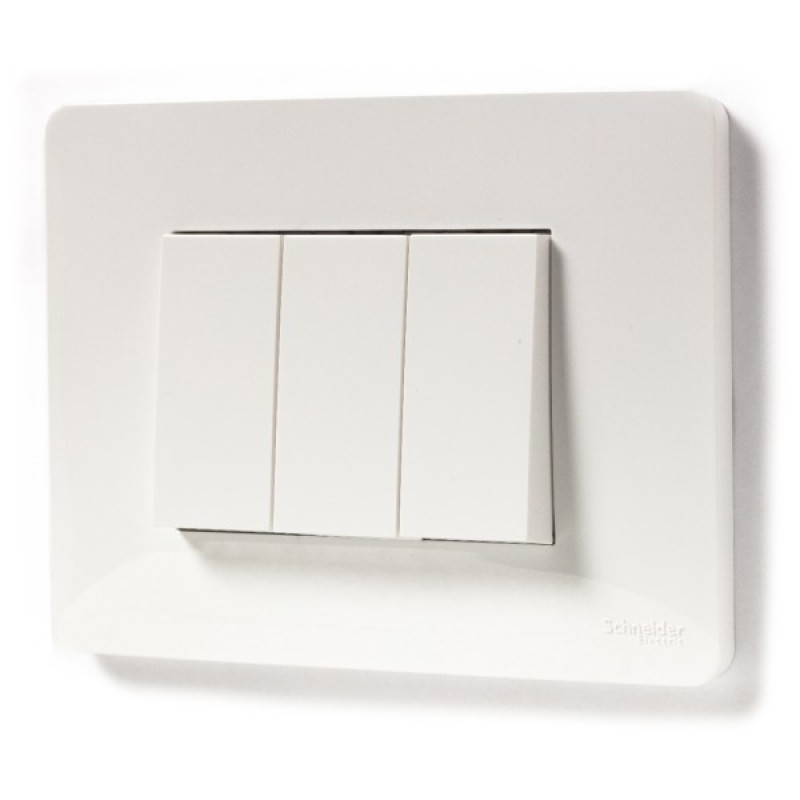 Рамка Schneider Electric NU210318 3М (белая)