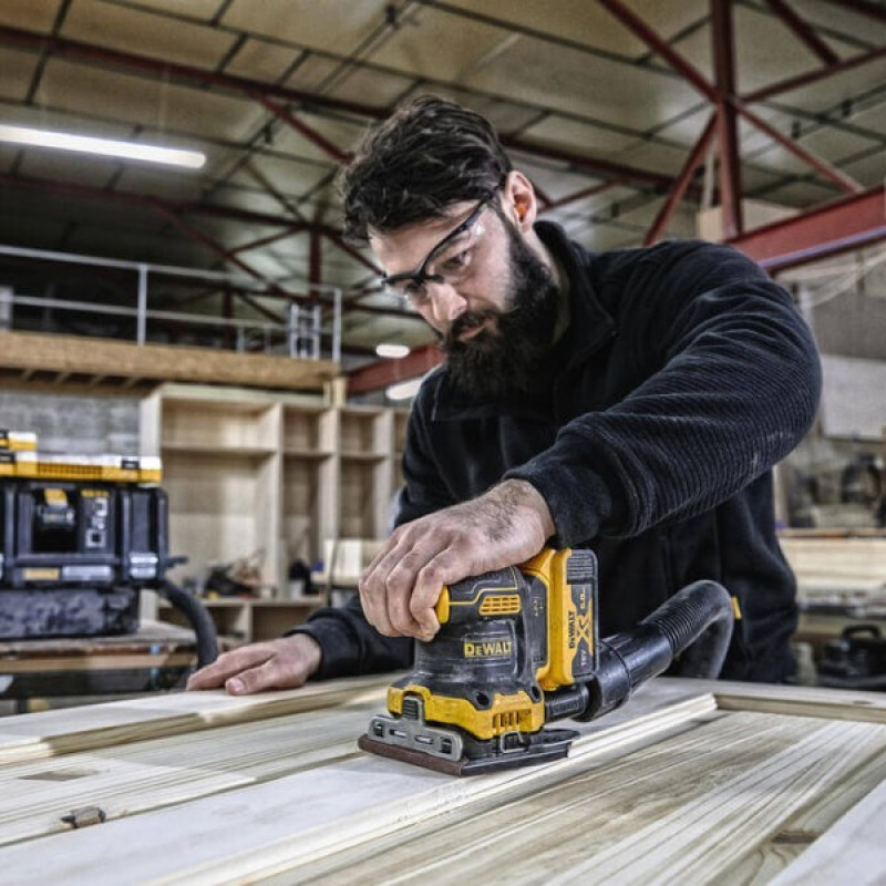 Вибрационная шлифмашина DeWALT DCW200N XR Li-Ion 18В 8000-13500об/мин