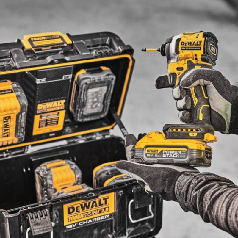 Зарядное устройство BOX DeWALT DWST83471 FlexVolt 18В/54В с портами USB