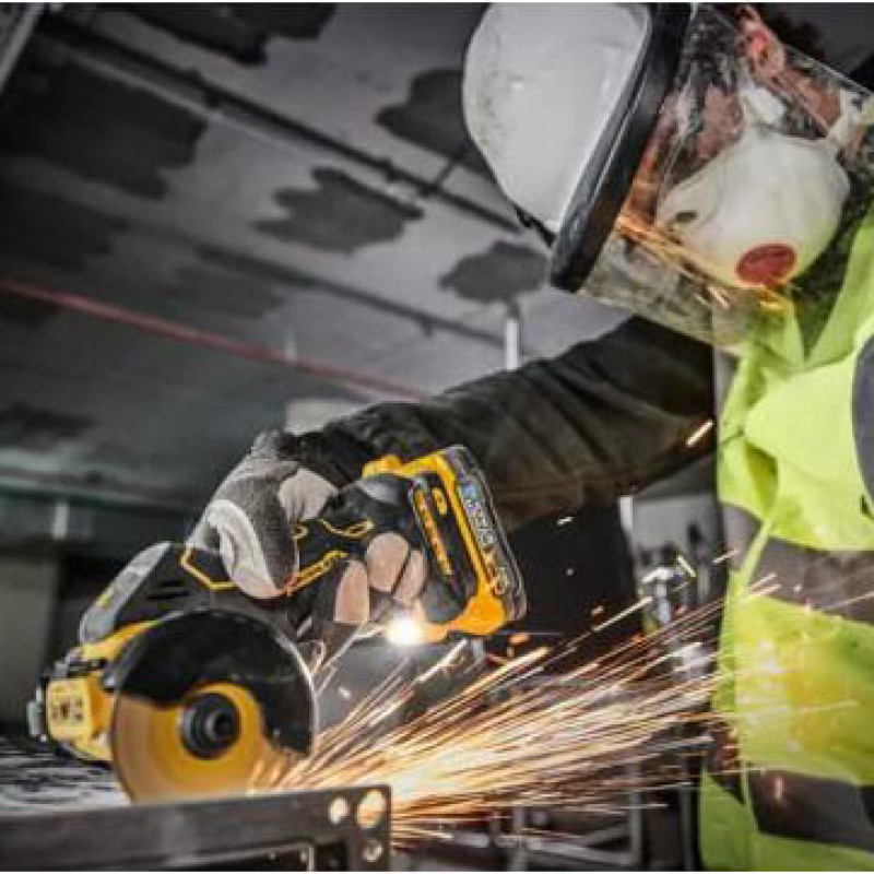 Акумуляторна дискова пила безщіткова DeWALT DCS438N XR Li-lon 18В Ø76х10мм 20000об/хв