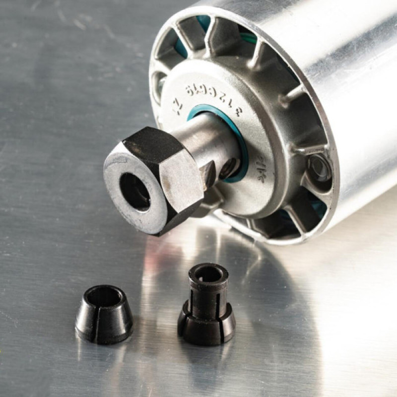 Акумуляторний фрезер Makita RT001GM210 XGT 40В
