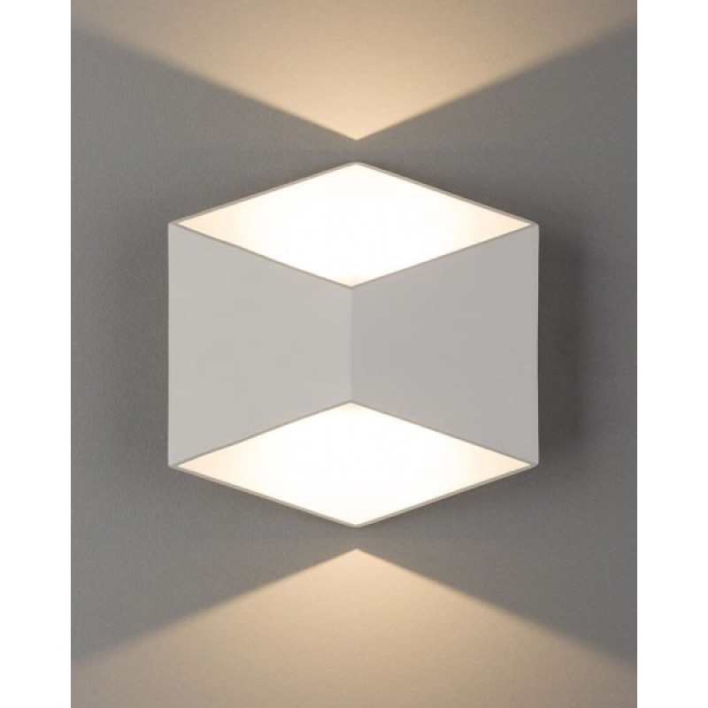 Уличный светильник Nowodvorski 8143 Triangles LED 2x5W 3000K 800Lm IP54 белый