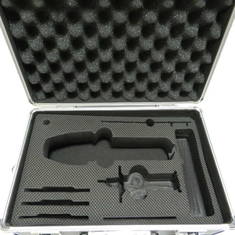 Алюмінієвий кейс MAKITA 823294-8 для транспортування 9555NB/GA4530/GA5030
