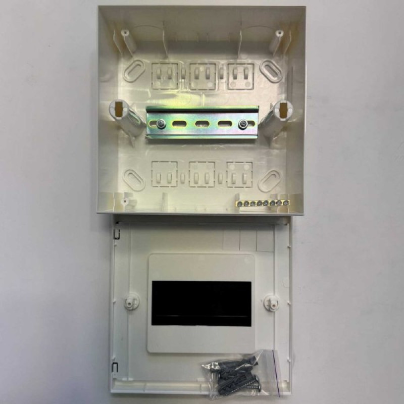 Бокс пластиковый СКИМ 06 модулей накладной IP40 белый прозрачная дверца ( С11902009 )