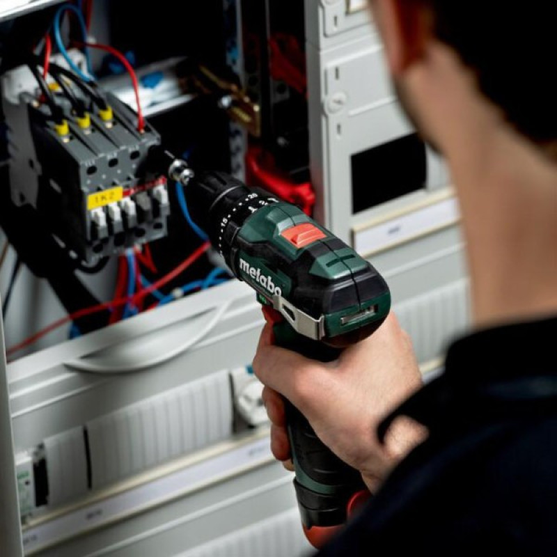 Аккумуляторная ударная дрель-шуруповерт Metabo PowerMaxx SB BL 12В 2x2,0Аг 0-400/0-1500 об/мин 10/35мм (601784500)