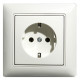Розетка ABB Basic 55 20 EUC-94-507 с заземлением (белая)
