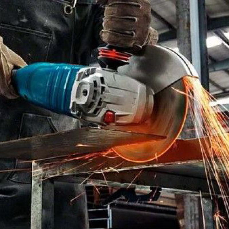 Угловая шлифмашина Bosch GWS 24-230 P (06018C3100)