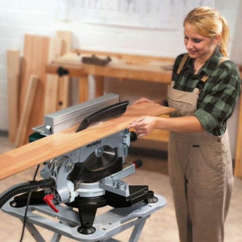 Торцювальна пила з тяговою функцією Metabo KGSV 72 Xact SYM 1800Вт диск 216х30 2200 об/хв LED (612216000)