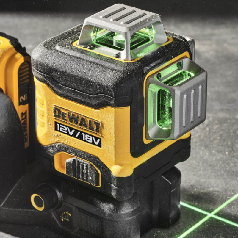Линейный лазерный уровень DeWALT DCE089NG18 XR Li-Ion 10,8/12/18В с зеленым лучом