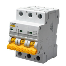 Автоматический выключатель UEC SB-M8 3P 40A C 4,5кA (MCB45-3-040-C)