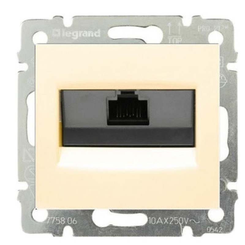 Механизм розетки компьютерной RJ-45 UTP Cat.5e Valena слоновая кость