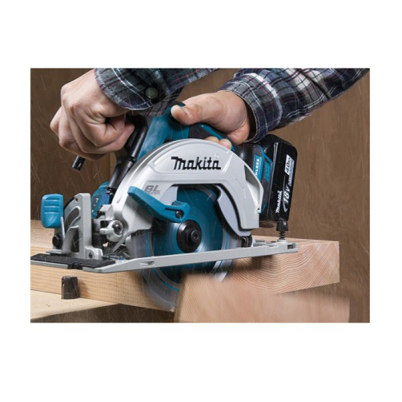 Аккумуляторная циркулярка Makita DHS660Z