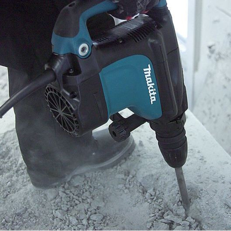 Бочковой перфоратор Makita HR4501C 1350Вт